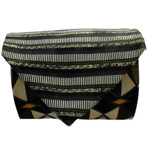 Pierre Balmain Tie Paris Silk Hand Made Tipp Bar Tac Pull String 58x4 Black Gold